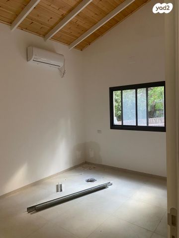 בית פרטי/ קוטג', הרב עוזיאל 79, הראשונים, שלומי