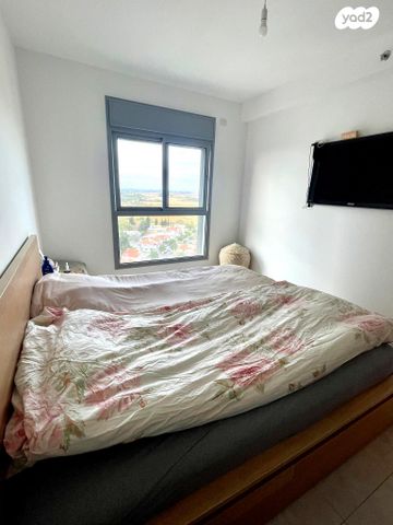 דירה, חרמון 16, נאות שז"ר, יבנה