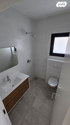 דירה, דרך דגניה 60, קרית השרון, נתניה