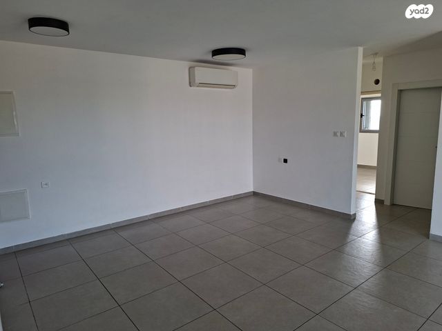 דירה, משה ברזני 27, הבנים, קרית גת