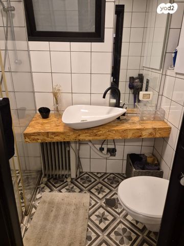 דירה, פסטלוצי 36, צהלון, שיכוני חסכון, תל אביב יפו