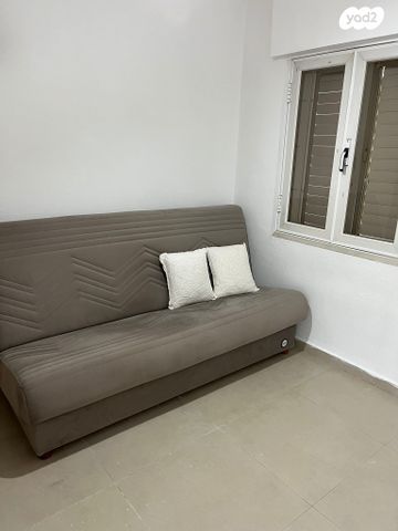 שדרות ירושלים 150