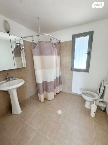 יחידת דיור, הגלים 1, מגדים, מגדים