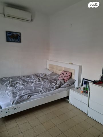 דירה, שדרות קוגל 26, גרין ועם, חולון