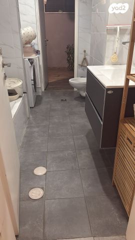 דירת גן, דגל ראובן 62, בר יהודה, פתח תקווה