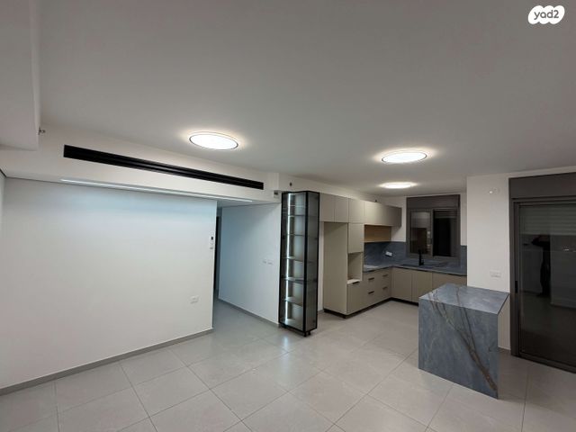 דירה, דרך ארץ 11, עיר היין, אשקלון