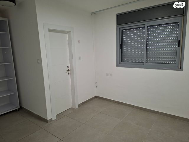 דירה, משה ברזני 27, הבנים, קרית גת