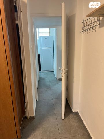 דירה, דרך מצדה 20, שכונה ד', באר שבע