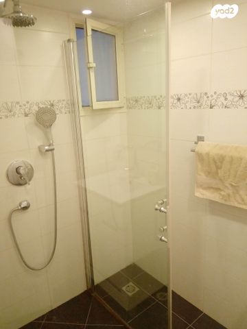 דירה, חנניה 3, עמק רפאים, המושבה הגרמנית, ירושלים