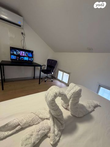 נחלת בנימין 11