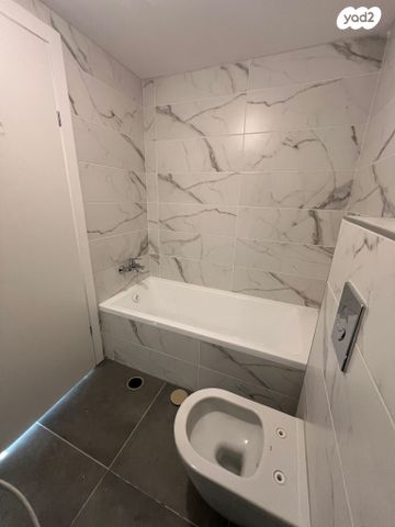 דירה, הרב ישראל גרוסמן 6, רמת אברהם, בית שמש