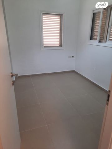 דירה, כצנלסון 16, שבענה, אזור