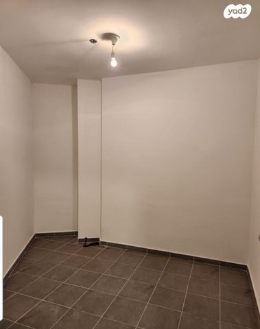 גרציאני יצחק 8