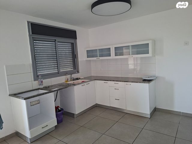 דירה, משה ברזני 27, הבנים, קרית גת