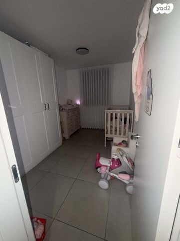 דירה, אנילביץ' 11, לב העיר, בת ים