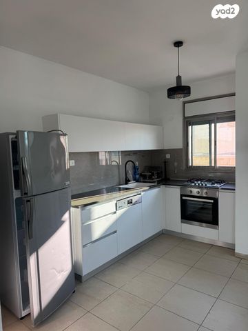 נתיב הסיירים 13