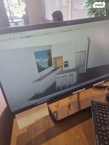 לאה גולדברג 8