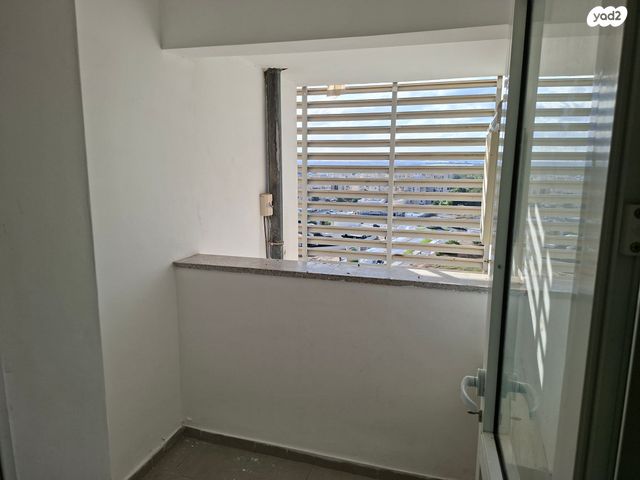 דירה, משה ברזני 27, הבנים, קרית גת