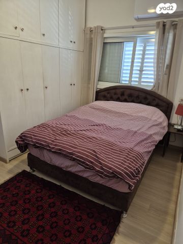 דירה, אחד העם 8, רסקו א', חולון