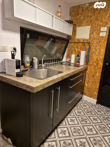 דירה, פסטלוצי 36, צהלון, שיכוני חסכון, תל אביב יפו