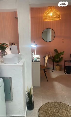 החשמונאים 8