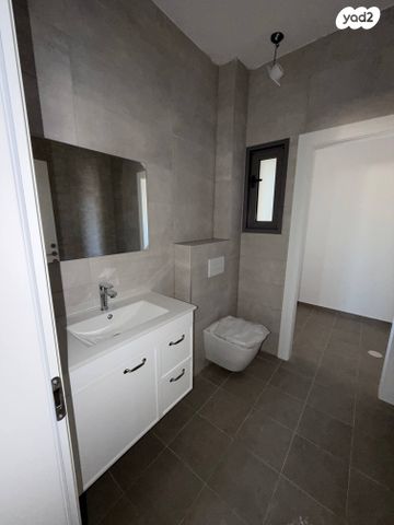 דירה, נחל עבדת 1, אפיקי הנחל / אופקים החדשה, אופקים