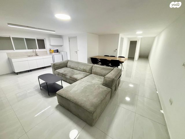 יחידת דיור, אחלמה 16, ברנע, אשקלון