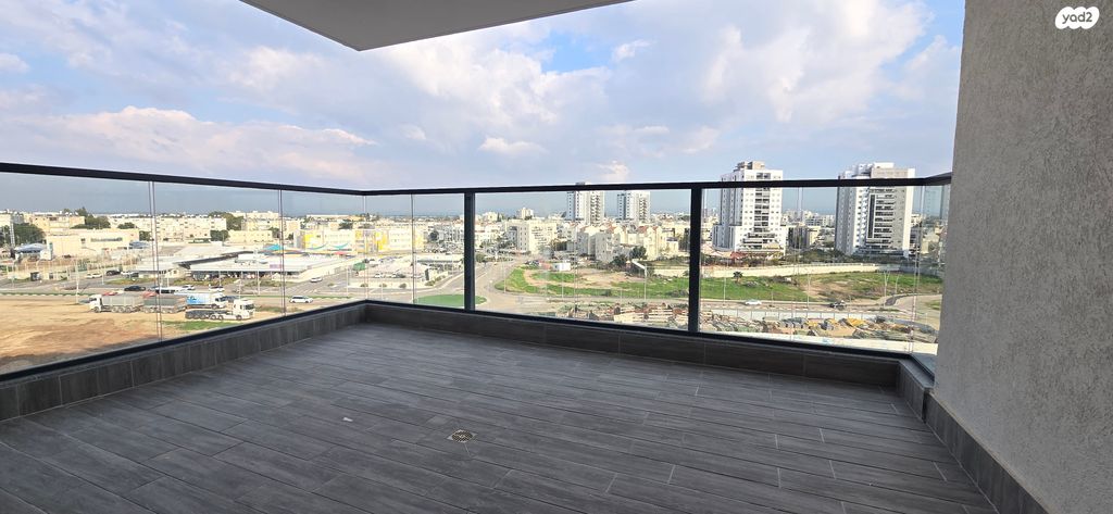 הרב מילובביץ 1