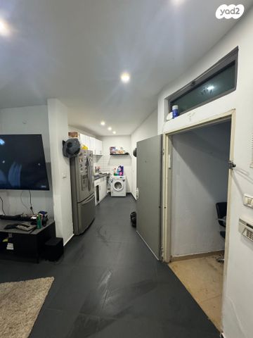 יחידת דיור, הרב עובדיה יוסף 11, בלינסון, פתח תקווה