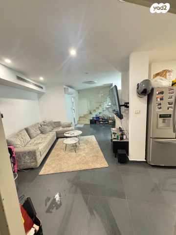 יחידת דיור, הרב עובדיה יוסף 11, בלינסון, פתח תקווה