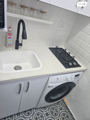 יחידת דיור, בר גיורא 27, הדר עליון, חיפה