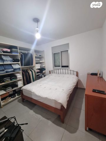 דירה, שדרות בר אילן 24, דרום מערב ותיק, בת ים