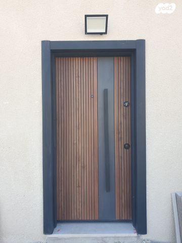 יחידת דיור, 200 1, משואה, משואה