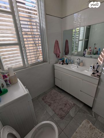 דירה, אמנון ותמר 32, מרום נווה, רמת יצחק, רמת גן