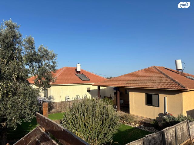 בית פרטי/ קוטג', תאנה 19, לוזית, לוזית