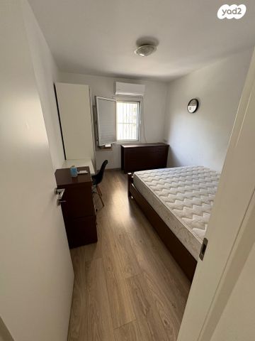 דירה, שקד 38, נווה עופר, תל כביר, תל אביב יפו