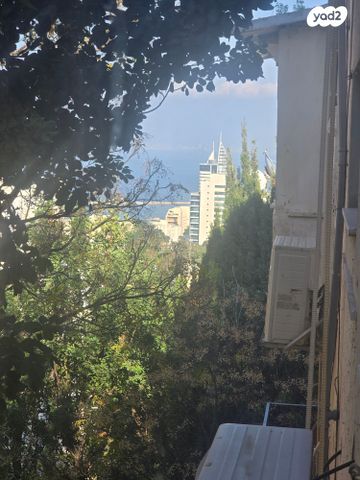 יחידת דיור, בר גיורא 27, הדר עליון, חיפה