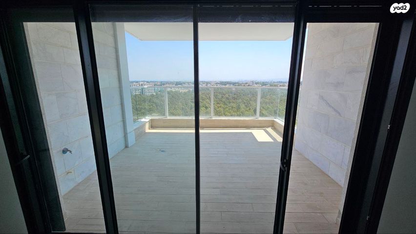 דירה, דרך דגניה 60, קרית השרון, נתניה