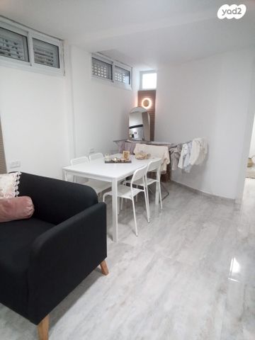 יחידת דיור, רבי שמואל וינרב 5, קרית הרצוג, בני ברק