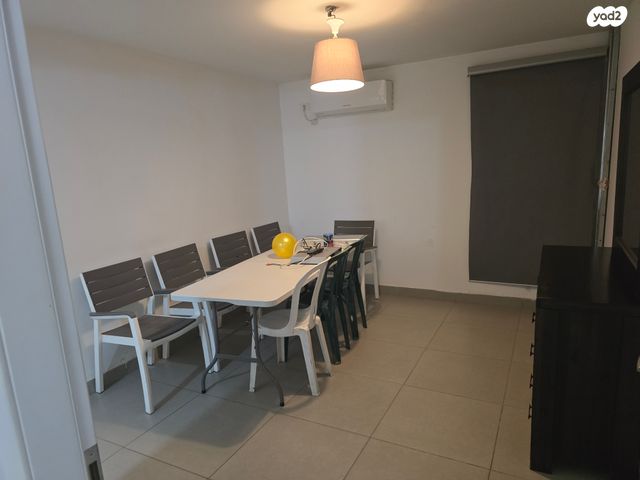 מרתף/ פרטר, אברהם שמואל שטיין 12, רמתיים, הוד השרון