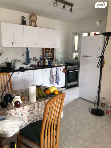 דירה, עמק איילון 10, הפרחים, מודיעין מכבים רעות