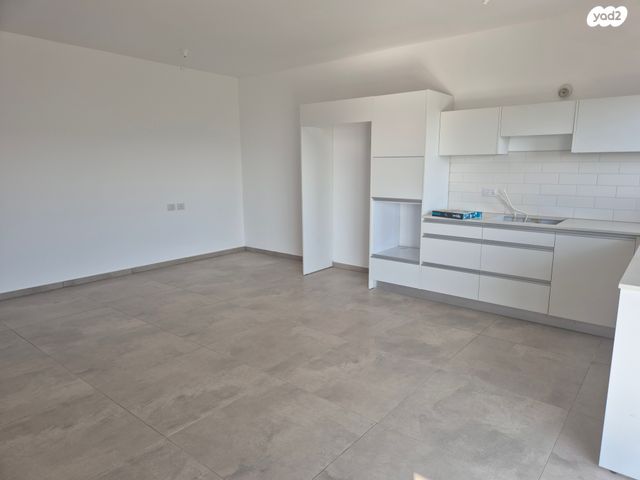 דירה, התחדשות 2, מעו"ף, חריש