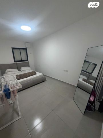 דירה, אנילביץ' 11, לב העיר, בת ים