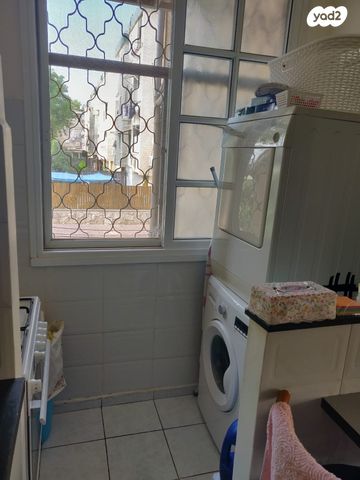 דירה, אצ"ל 23, שז"ר / דקר, טירת כרמל