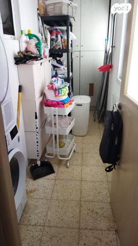 דירה, שירת אסתר 2, נווה גן, פתח תקווה