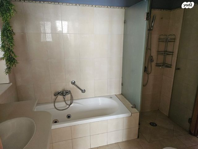 טשרניחובסקי 1