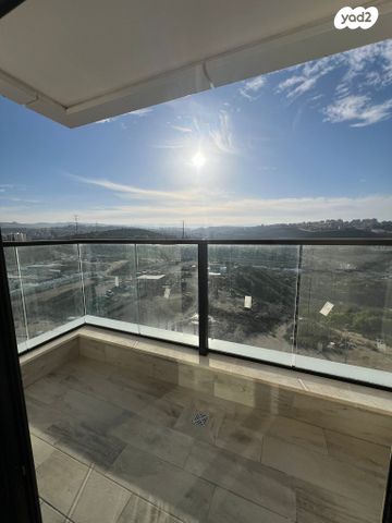 דירה, הרב ישראל גרוסמן 6, רמת אברהם, בית שמש