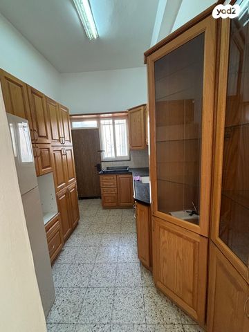 דירה, לוחמי הגטאות 47, המושבה הגרמנית, חיפה