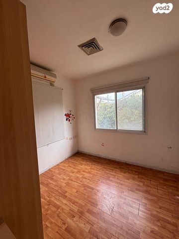 בית פרטי/ קוטג', ברל כצנלסון 67, קרית אליהו גולומב, רעננה