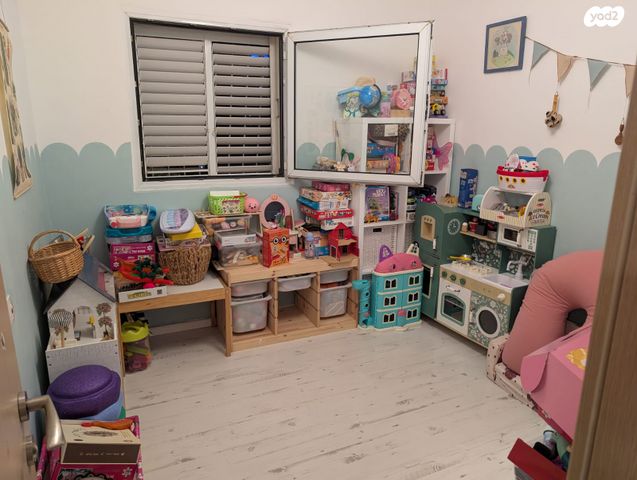 דירה, שירת אסתר 2, נווה גן, פתח תקווה